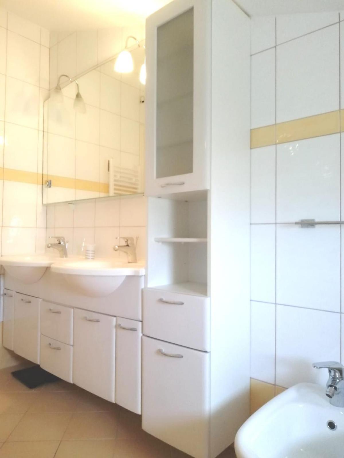 Lovely Sea View House 2 In Malinska Island Krk المظهر الخارجي الصورة