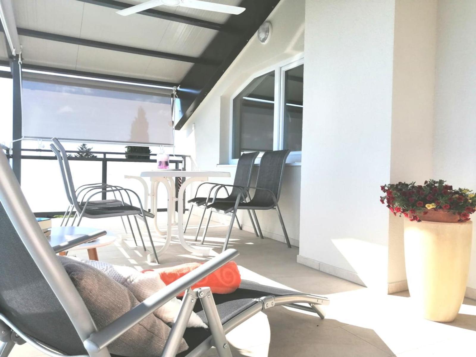 Lovely Sea View House 2 In Malinska Island Krk المظهر الخارجي الصورة